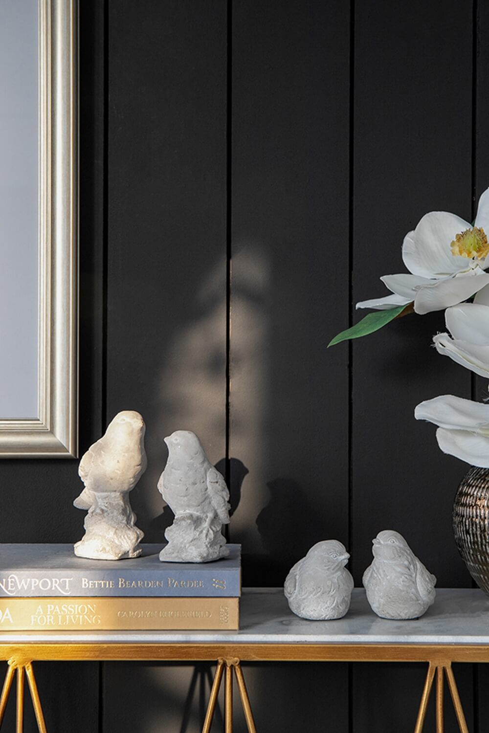 Standing +Antique Gray + Cement