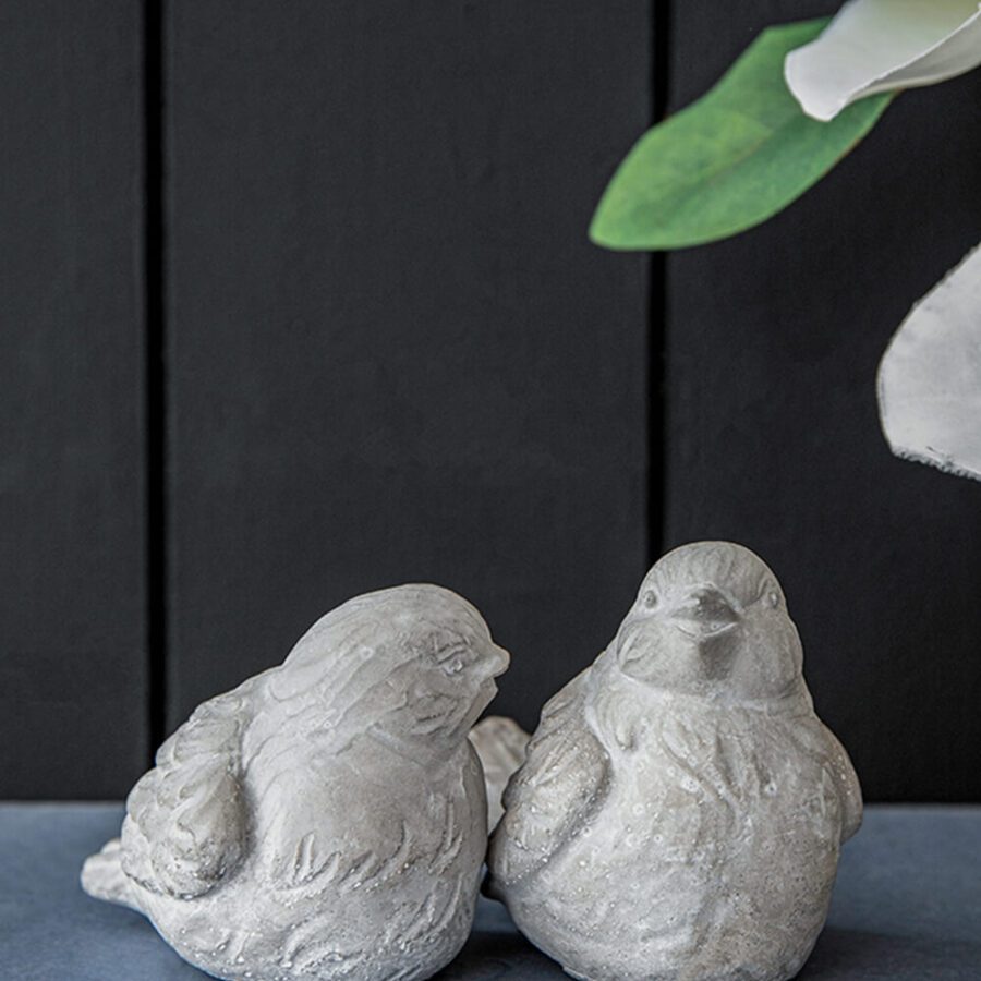 Bird figurine